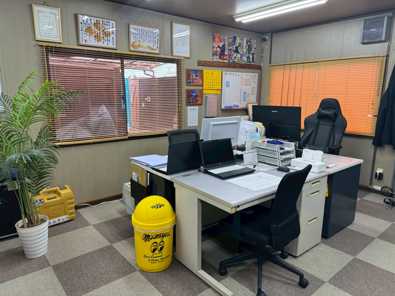 採用情報
